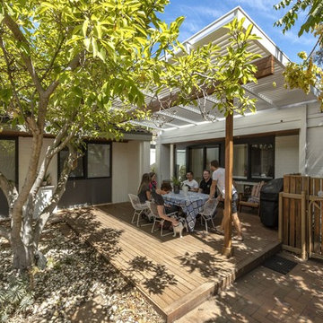 The Bolt-on Tree House