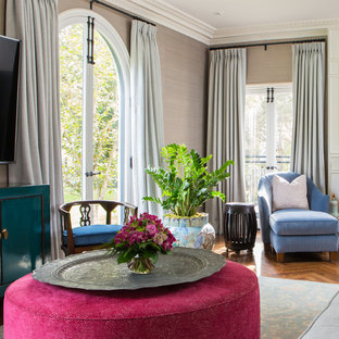 Mediterranes Wohnzimmer in Los Angeles