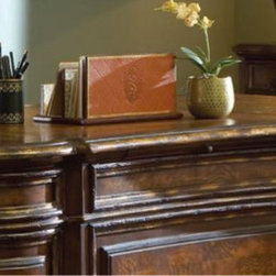 Sedlak Interiors - Furniture
