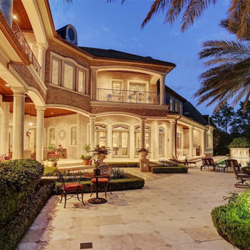 Versailles Estate