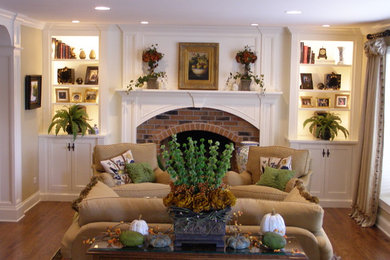 Example of a living room design in Chicago