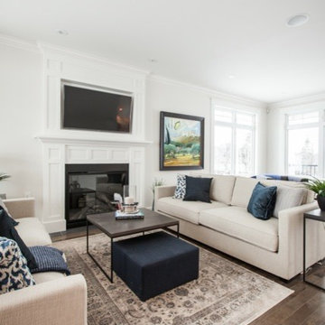 Organik Charisma Hardwood Flooring - Living Room