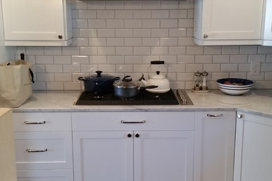 Inspiration for a timeless kitchen remodel in Boston