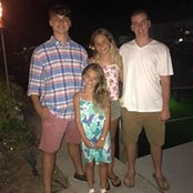 Gina Lee's photo