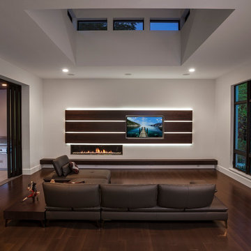 West of the Trail Modern