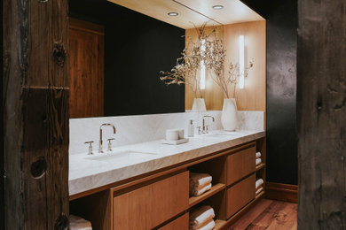 Example of a bathroom design in Other