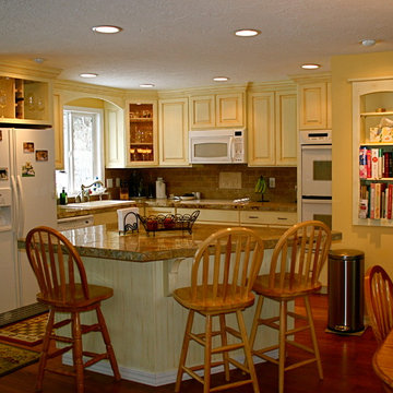 Casual Traditional Kitchen