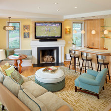 sunroom / bar