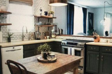 Inspiration for a kitchen remodel in Toronto