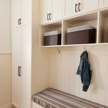 ValleyHigh Residence - Mudroom