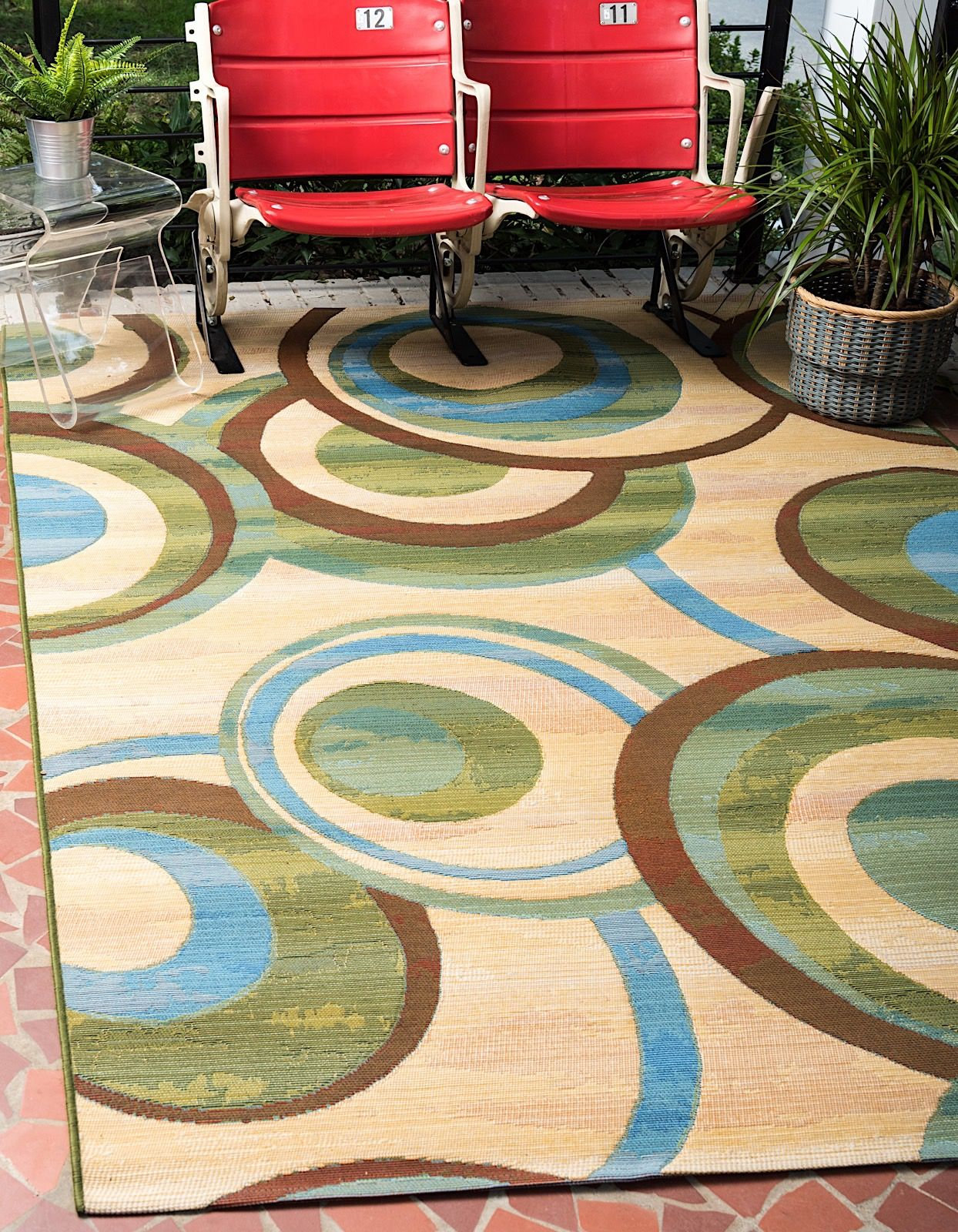 Contemporary Veranda Area Rug, 8' Round - Contemporary - Outdoor Rugs ...