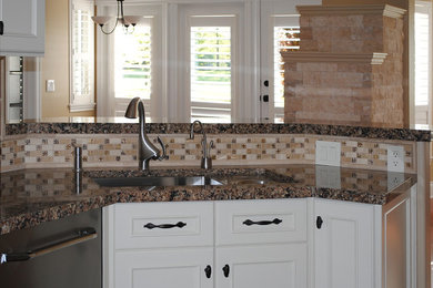 Inspiration for a timeless kitchen remodel in Vancouver