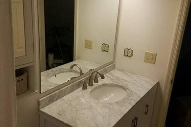 Bathroom photo in Cincinnati