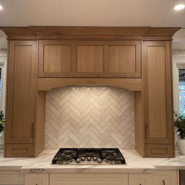Decorative range hood