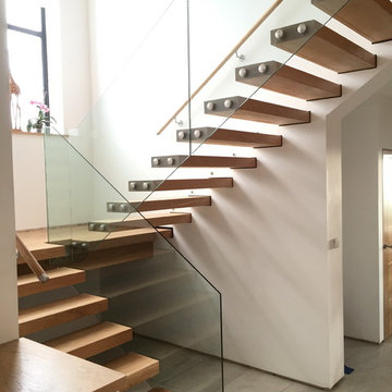 cantivered stairs