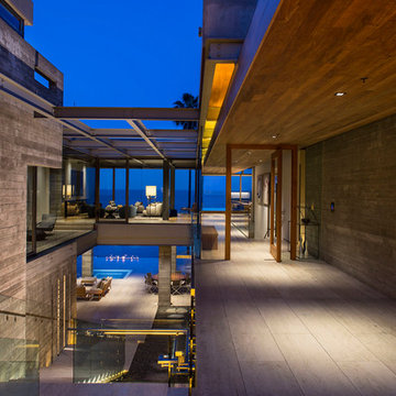 Laguna Beach Oceanfront Contemporary