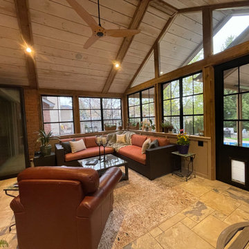 Award Winning 3 season room