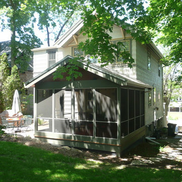 Basic Screened Porch