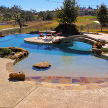 Ranch Home- Pool and Outdoors