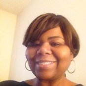 Iris Johnson's photo