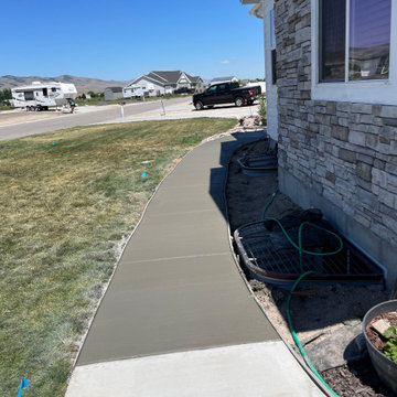 Hardscaping - Stairs, Sidewalk, & Patios
