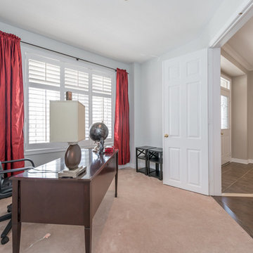 Gillett {Staged} Residence