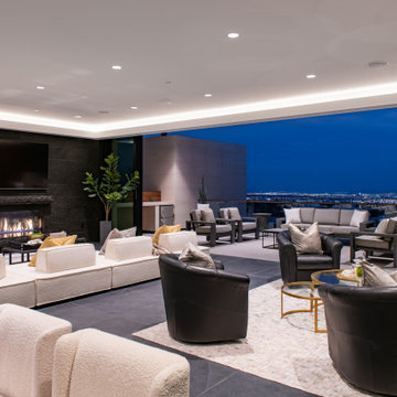 Raiders Penthouse