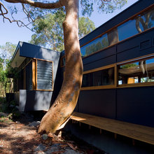 Wes and Nett Colourbond Exterior
