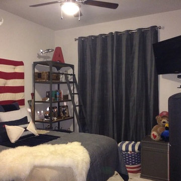 Vintage Sports/Americana Uptown High Rise Hideaway - Boy Bedroom
