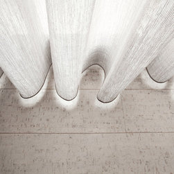 EL.P - Apartment Renovation - Curtains