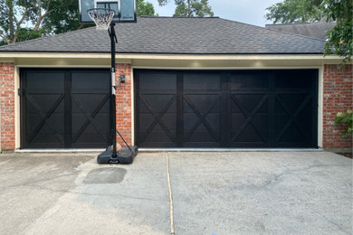 Garage - garage idea in Houston