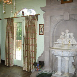 Drapes and Swags - Window Treatments