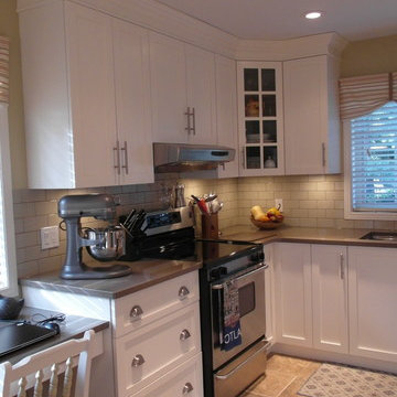 Isabel Street - Contemporary - Kitchen