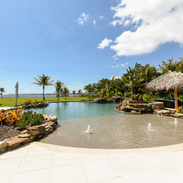 Custom Pool and Spa: Residence E