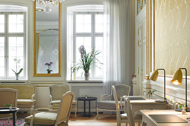 Design ideas for a traditional living room in Stockholm.