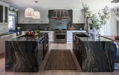 Kitchen of the Week: Contemporary Style With Room to Entertain