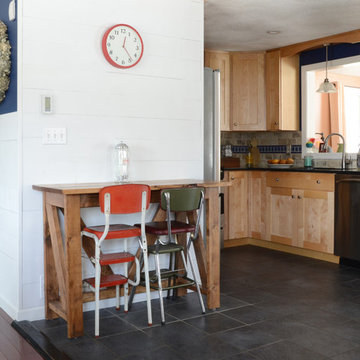 My Houzz: DIY Walls and Color for a New Hampshire Home