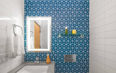 New This Week: 3 Powder Rooms With Smile-Inducing Walls