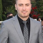 Ki Akhbari's photo
