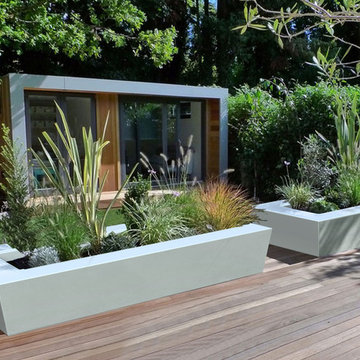 Cali Planter (L96" X W40" X H16")