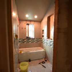Slick Sewickley Small Bath - Bath Products