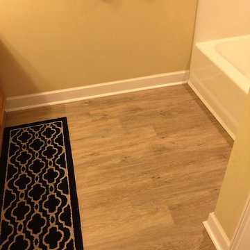 Market Place 8mm EVP - Everyday Oak, Beaulieu El Dorado Carpet and Beadboard Bar
