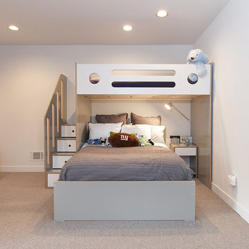 New Jersey - A spacious room gets a modern makeover