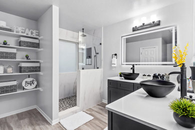 Inspiration for a modern bathroom remodel in Austin