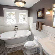 LARGER BATHROOM