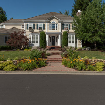 Reduced Lawn, Updated Materials and Fresh Planting at the Botanical Garden Delig