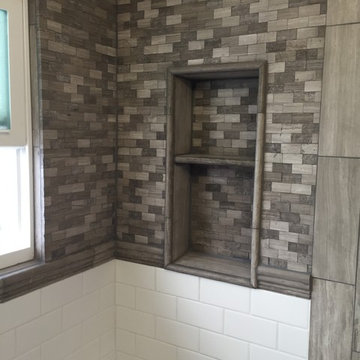 Contemporary Guest Bathroom