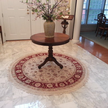 Gorgeous Round Handmade Persian Oriental Rugs