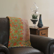 Bedding / Pillows