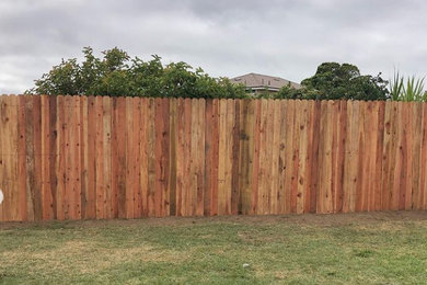 This is an example of a craftsman landscaping in Los Angeles.